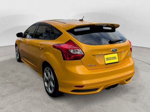 Used 2013 Ford Focus ST FWD image 3