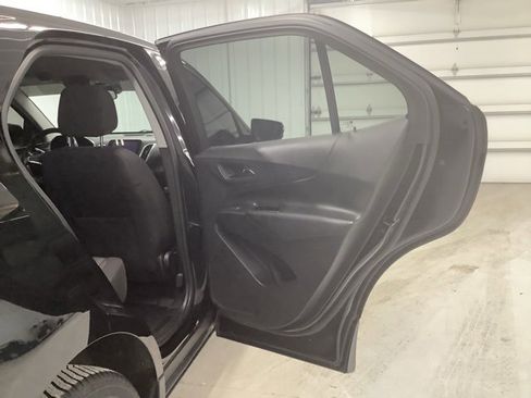 Used 2019 Chevrolet Equinox LT image 9