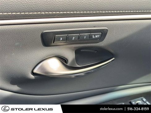 Used 2025 Lexus ES 350 350 image 21