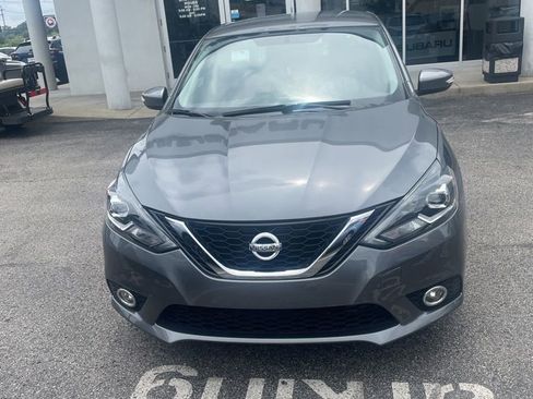 Used 2016 Nissan Sentra SR w/ Driver's Assist Package FWD image 6