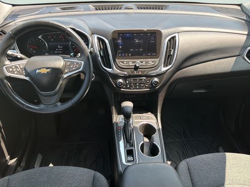 Used 2023 Chevrolet Equinox LT AWD/4WD image 10