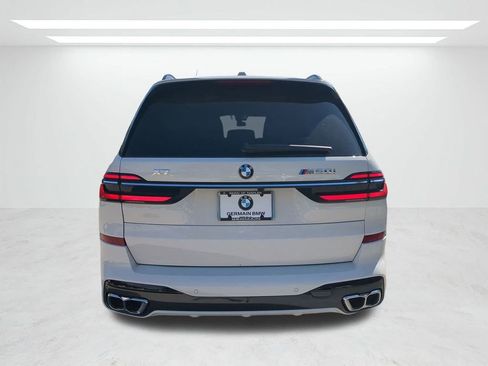 New 2026 BMW X7 M60i image 5
