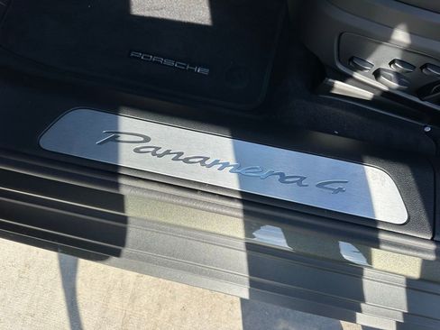 Used 2026 Porsche Panamera image 22