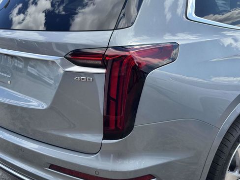 Used 2023 Cadillac XT6 Premium Luxury image 7