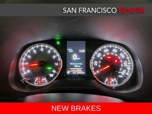 Used 2021 Toyota RAV4 LE image 30