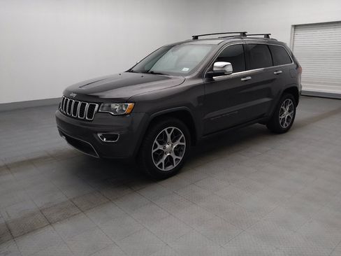 Used 2019 Jeep Grand Cherokee Limited RWD image 2
