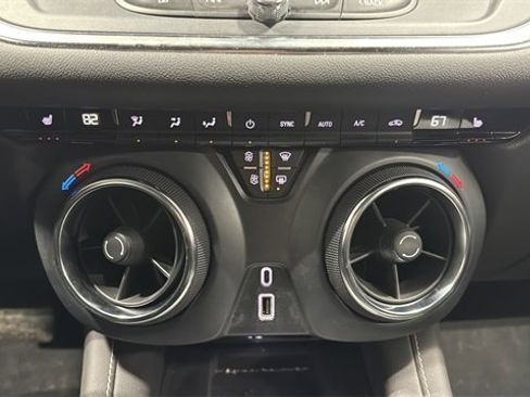 Used 2023 Chevrolet Blazer LT w/ Sound & Technology Package image 11