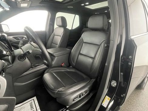 Used 2024 Chevrolet Traverse Limited LT image 33