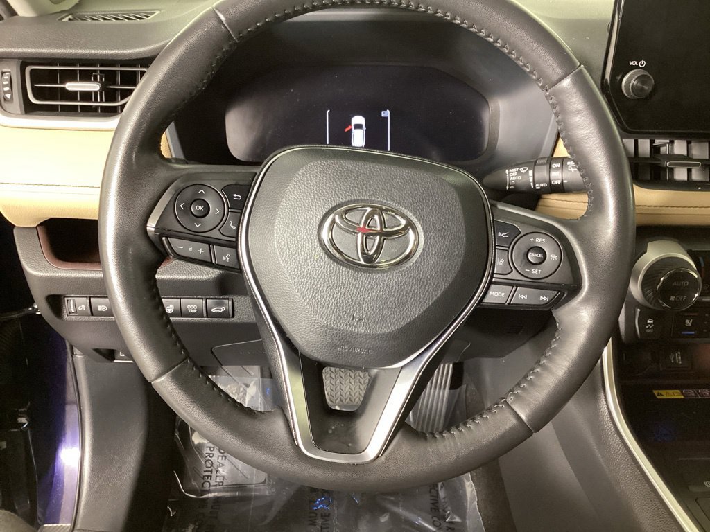 Used 2024 Toyota RAV4 Limited w/ Advanced Technology Package AWD/4WD image 16