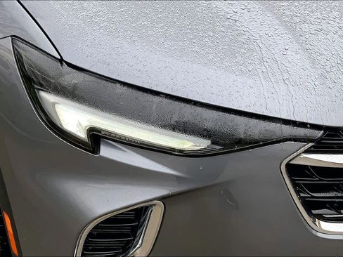 Used 2022 Buick Envision Preferred image 26