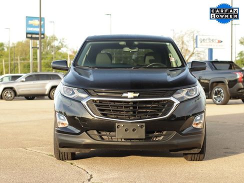 Used 2019 Chevrolet Equinox LT FWD image 2