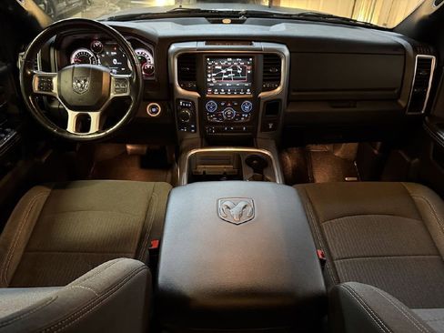 Used 2021 RAM 1500 Classic Warlock AWD/4WD image 9