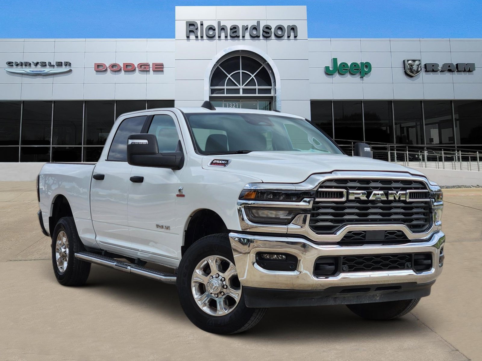 Used 2026 RAM 2500 Big Horn AWD/4WD image 1