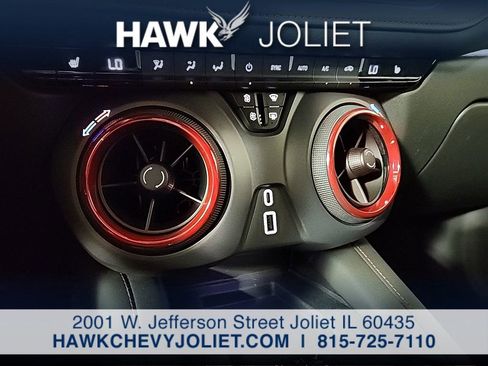 Used 2025 Chevrolet Blazer RS FWD image 17