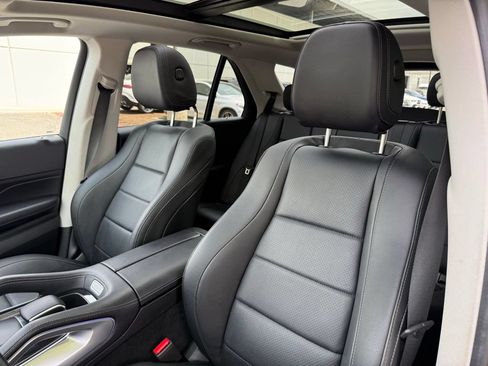 Certified 2024 Mercedes-Benz GLE 350 4MATIC w/ Driver Assistance Package image 13