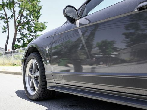Used 2003 Ford Mustang Mach 1 RWD image 80
