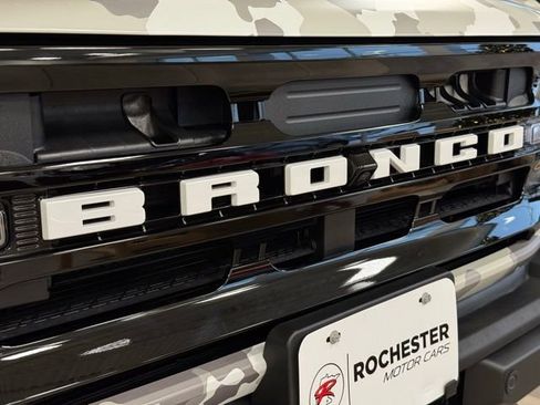 New 2025 Ford Bronco Outer Banks image 36