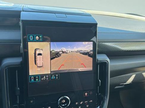 New 2026 GMC Yukon XL AT4 AWD/4WD image 15