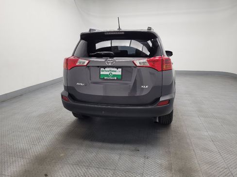 Used 2014 Toyota RAV4 XLE w/ Preferred Accessory Package FWD image 7