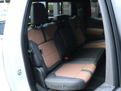 Used 2021 Chevrolet Silverado 1500 High Country w/ Technology Package AWD/4WD image 37