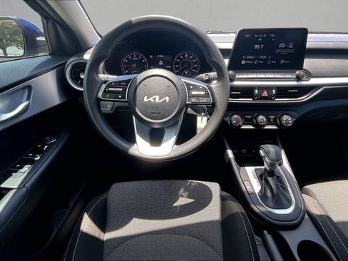 Used 2024 Kia Forte LXS w/ LXS Technology Package FWD image 7
