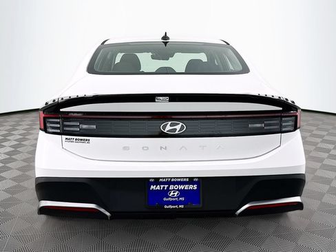 New 2026 Hyundai Sonata SE FWD image 6