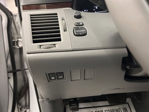 Used 2009 Toyota Avalon image 12