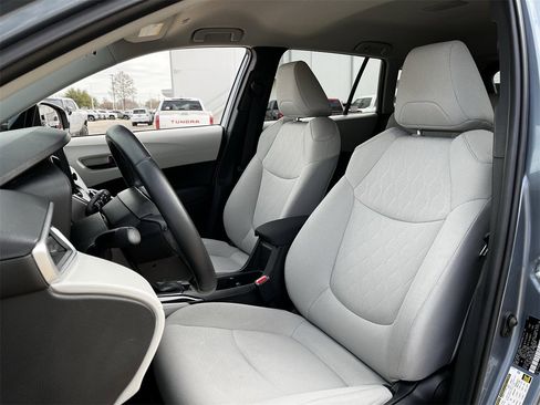 Used 2023 Toyota Corolla Cross LE image 22