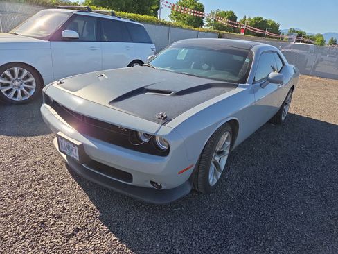 Used 2020 Dodge Challenger R/T RWD image 1