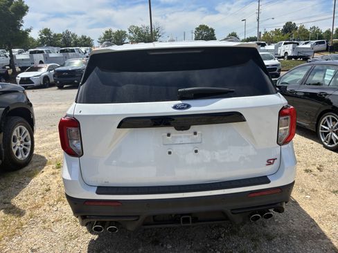 Used 2020 Ford Explorer ST w/ Premium Technology Package AWD/4WD image 7
