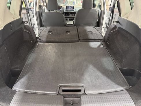 Used 2023 Nissan Rogue SV FWD image 29