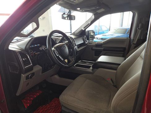 Used 2015 Ford F150 XLT w/ Equipment Group 302A Luxury image 19