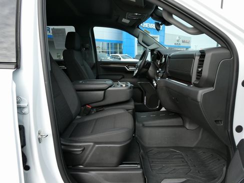 Certified 2024 GMC Sierra 1500 Elevation image 15