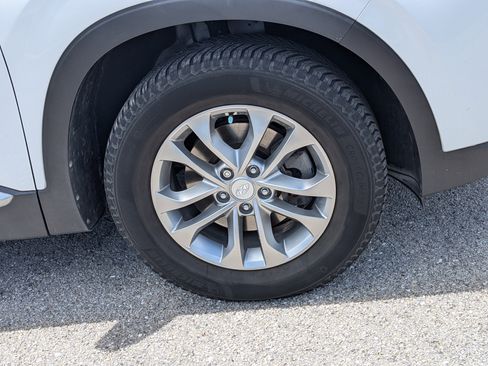 Used 2020 Hyundai Santa Fe SEL FWD image 11