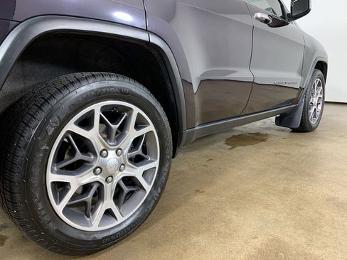 Used 2020 Jeep Grand Cherokee Limited AWD/4WD image 9