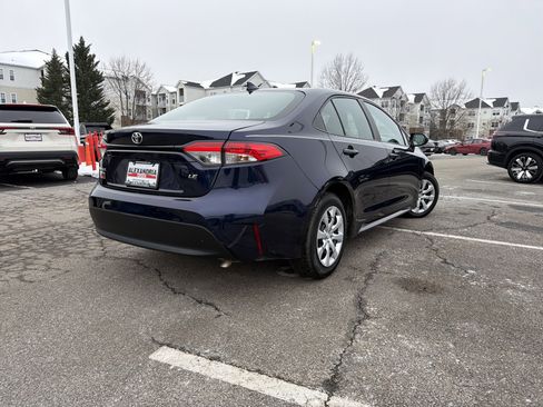 Used 2024 Toyota Corolla LE image 4