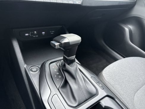 Used 2025 Kia K4 FWD image 19