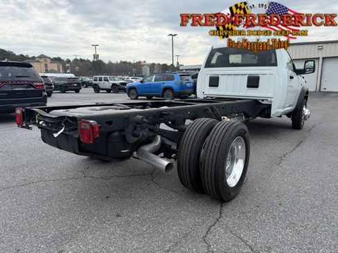 Used 2024 RAM 4500 Tradesman image 7