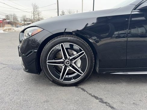 Used 2025 Mercedes-Benz C 300 4MATIC Sedan image 9