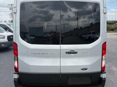 Used 2022 Ford Transit 350 XLT image 9