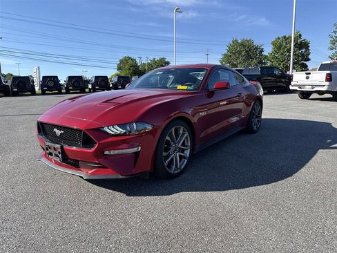 Used 2022 Ford Mustang GT Premium w/ Equipment Group 401A RWD image 2
