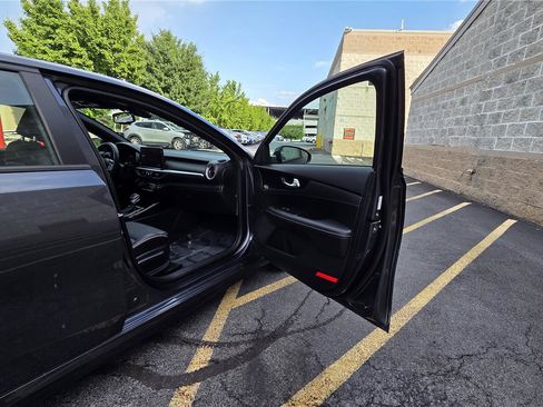 Certified 2024 Kia Forte GT-Line w/ GT-Line Premium Package FWD image 30