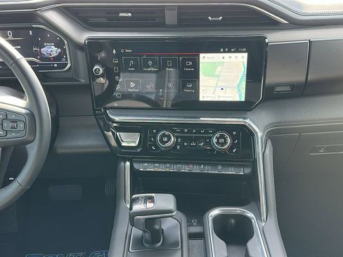 Certified 2025 GMC Sierra 1500 Denali w/ Denali Reserve Package image 11