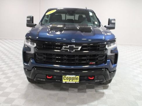 Used 2023 Chevrolet Silverado 1500 LT Trail Boss w/ Convenience Package II AWD/4WD image 6