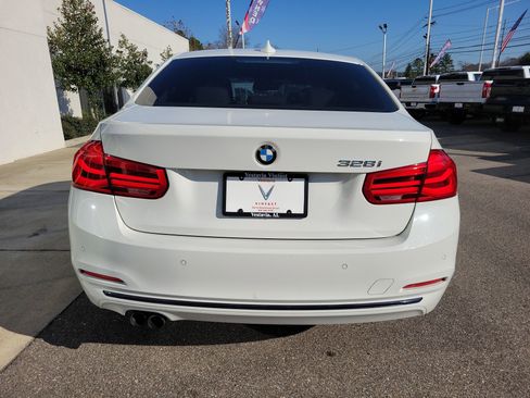 Used 2016 BMW 328i Sedan image 6