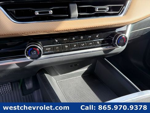 New 2026 Chevrolet Equinox ACTIV w/ LPO, Floor Liner Package AWD/4WD image 21