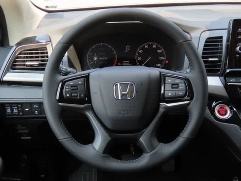 New 2026 Honda Odyssey Touring image 20