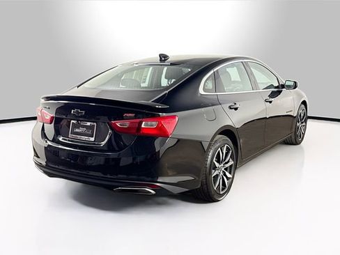 Used 2025 Chevrolet Malibu RS image 8