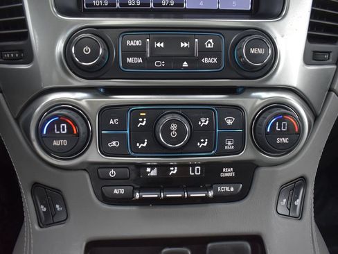 Used 2015 Chevrolet Tahoe LT AWD/4WD image 19