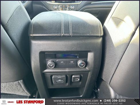 Certified 2023 Chevrolet Traverse LT w/ LT Premium Package image 15